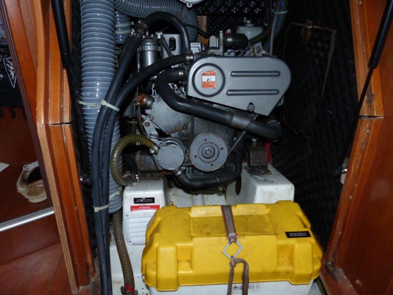 Oceanis 37 -43.jpg
